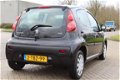 Peugeot 107 - 1.0 Active 5 drs airco garantie dag led verlichting - 1 - Thumbnail