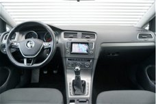 Volkswagen Golf - 1.2TSI/105PK Comfortline · Navigatie · 15"LM · Cruise control