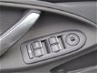 Ford C-Max - 1.8-16V Limited Voorruitverw, Trekhaak, Airco, Dealeronderhouden - 1 - Thumbnail