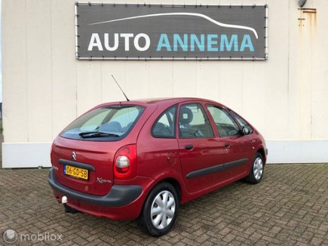 Citroën Xsara Picasso - 1.6i met trekhaak en nieuwe APK - 1