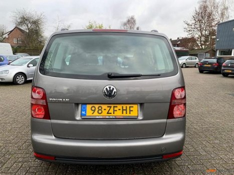 Volkswagen Touran - 1.6 Facelift*NAP*Zeer nette auto*Cruise - 1