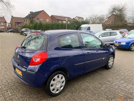 Renault Clio - 1.2 16v *NAP*Zeer goed onderhouden*APK - 1