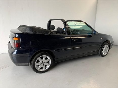 Volkswagen Golf Cabriolet - 2.0 Trendline 103.064km NAP - 1