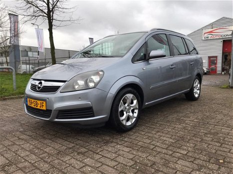 Opel Zafira - 2.2 Cosmo Automaat - 1