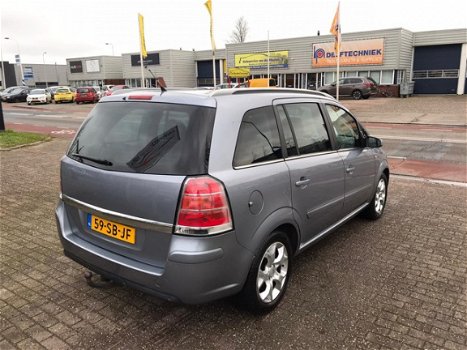 Opel Zafira - 2.2 Cosmo Automaat - 1