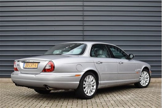 Jaguar XJ - 3.5 V8 Executive | 8 Cilinder | Navigatie | Nette staat - 1