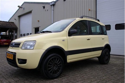 Fiat Panda - 1.2 Climbing 4x4 / Elek. ramen / LM velgen / Onderhoud - 1