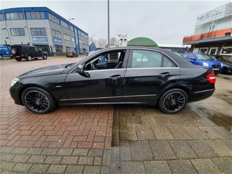 Mercedes-Benz E-klasse - E 220 CDI BLUEEFFICIENCY AVANTGARDE - 1