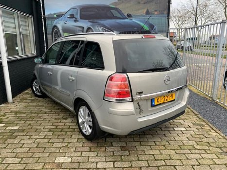 Opel Zafira - 1.9 CDTi Essentia - 1