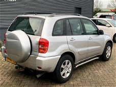 Toyota RAV4 - 1.8 16v VVT-i Linea Luna 2WD