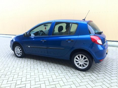 Renault Clio - 1.2 TCe Special Line NAVI LM Velgen NAP - 1