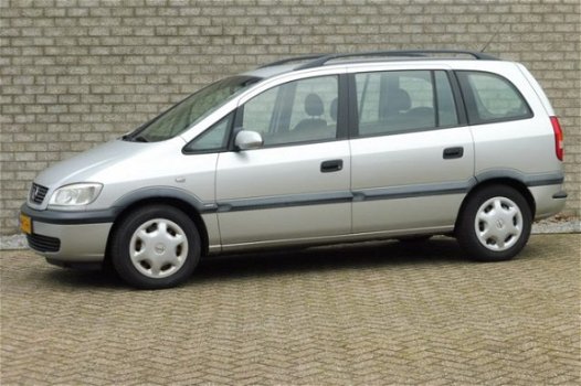 Opel Zafira - 1.6I-16V COMFORT 7 Persoons/Trekhaak - 1