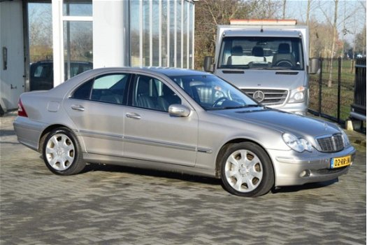 Mercedes-Benz C-klasse - 320 CDI Elegance 2005 Automaat Clima - 1