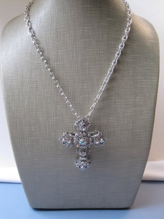 Kettinghanger broche Kirks Folly zilverkleurig kruis model met helder en aurora kristal 6.0x4.8 cm - Afbeelding 2