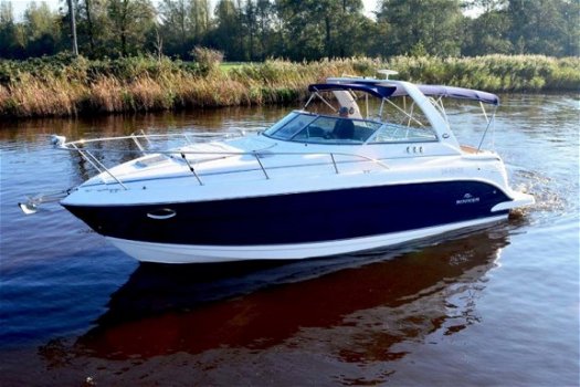 Rinker 300 Express Cruiser - 2