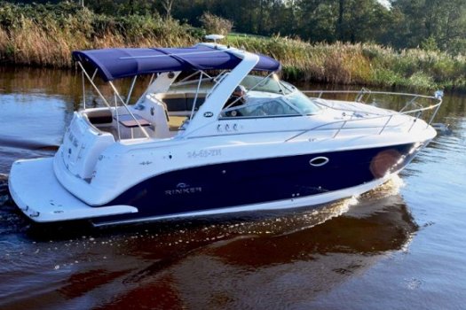 Rinker 300 Express Cruiser - 3