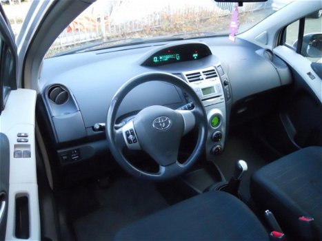 Toyota Yaris - Gereserveerd Tevens Auto's te koop gevraagd auto's gezocht alle merken en modelen - 1
