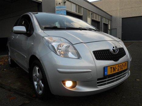 Toyota Yaris - Gereserveerd Tevens Auto's te koop gevraagd auto's gezocht alle merken en modelen - 1