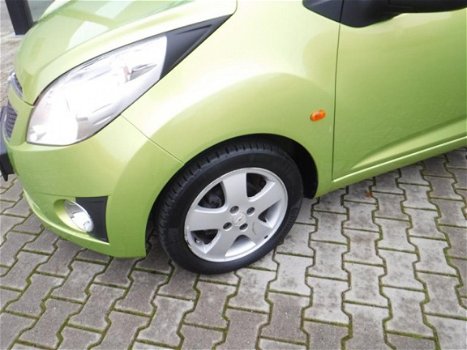 Chevrolet Spark - 1.0 16V LE Streetwise airco, 2e eigenaar keurig onderhouden - 1