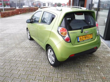 Chevrolet Spark - 1.0 16V LE Streetwise airco, 2e eigenaar keurig onderhouden - 1