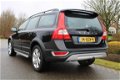 Volvo XC70 - 3.2 238pk AWD automaat Momentum navi/leer/xenon/trekhaak - 1 - Thumbnail