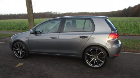 Volkswagen Golf - 1.4 TSI Trendline - 1