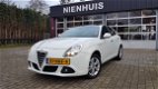 Alfa Romeo Giulietta - 1.4 T Distinctive - 1 - Thumbnail