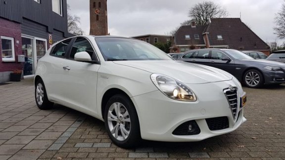 Alfa Romeo Giulietta - 1.4 T Distinctive - 1