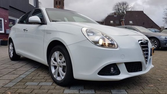 Alfa Romeo Giulietta - 1.4 T Distinctive - 1