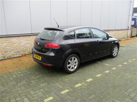 Seat Leon - 1.6 TDI Ecomotive Reference - 1