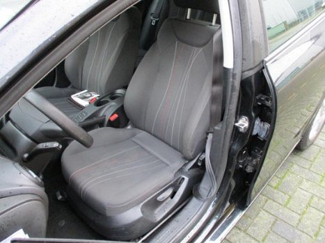 Seat Leon - 1.6 TDI Ecomotive Reference - 1