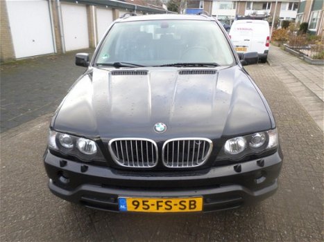 BMW X5 - 4.4i Executive - 1