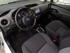 Toyota Yaris - 1.5 Hybrid Dynamic | Navigatie | Achteruitrijcamera | Climate Control | LM-Velgen |