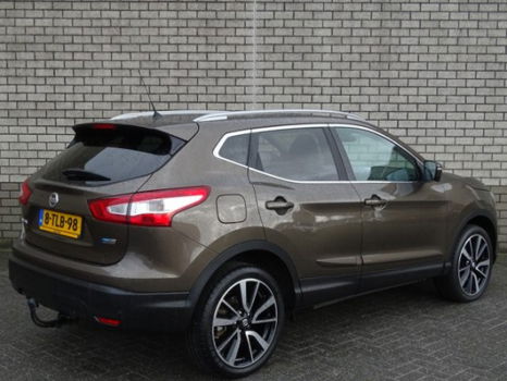 Nissan Qashqai - 1.6 dCi 130 X-Tronic Automaat Tekna | Leder | Navigatie | Panoramadak | Climate Con - 1