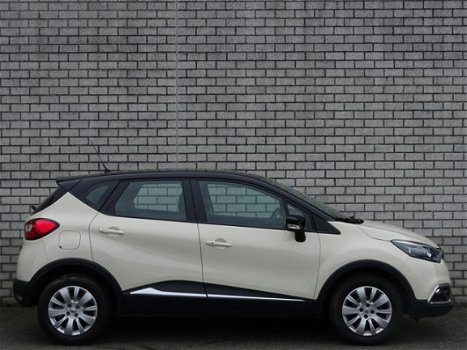 Renault Captur - TCe 90 Expression | Navigatie | Two-Tone | Airco | Cruise Control | Keyless Entry | - 1