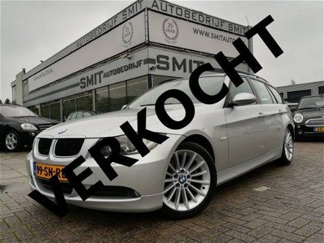 BMW 3-serie Touring - 320i Executive Nav/Xenon/PDC/Sport - 1
