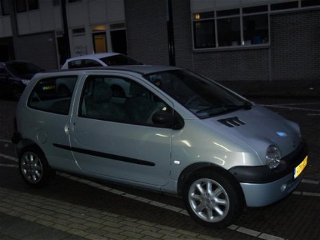 Renault Twingo - 1.2 Emotion Airco - 1