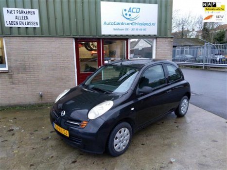 Nissan Micra - 1.0 basis - 1