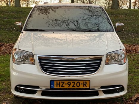 Lancia Voyager - T&C 3.6 V6 Stow&Go LIMITED AANBIEDING - 1