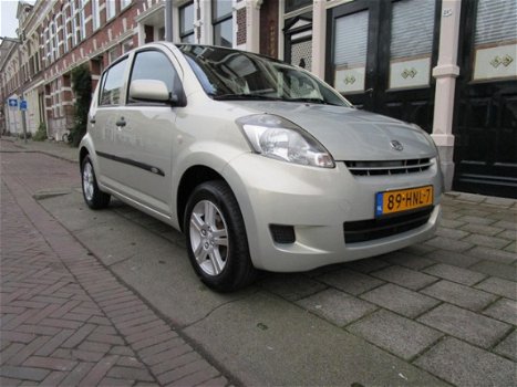 Daihatsu Sirion 2 - 1.0-12V Premium 5 drs Eerste eigenaar - 1