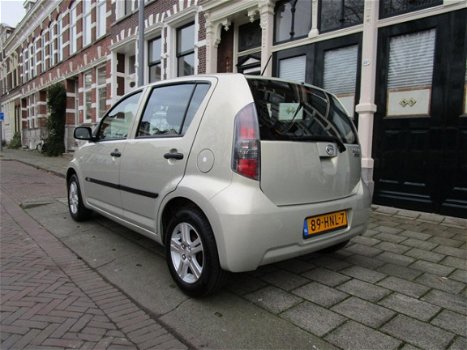 Daihatsu Sirion 2 - 1.0-12V Premium 5 drs Eerste eigenaar - 1