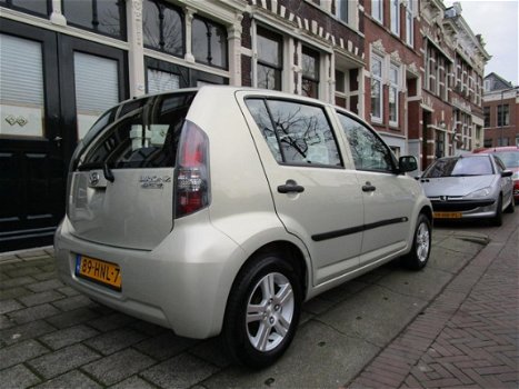 Daihatsu Sirion 2 - 1.0-12V Premium 5 drs Eerste eigenaar - 1