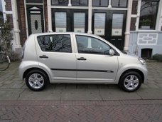 Daihatsu Sirion 2 - 1.0-12V Premium 5 drs Eerste eigenaar