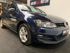 Volkswagen Golf - 1.2 TSI Highline BlueMotion - Clima PDC Stoelverwarming