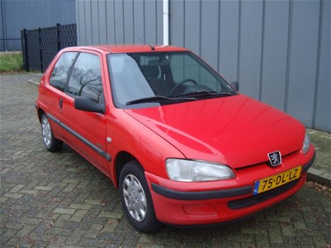 Peugeot 106 - 1.1 Accent 140000Km met NAP Apk 6-2020 - 1