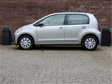 Volkswagen Up! - 1.0 BMT Move Up 75PK ASG Airco, DAB+, Smartphone integratie 'maps+more dock'