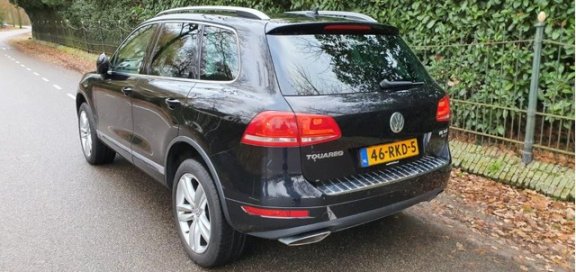 Volkswagen Touareg - 3.0 TDI Highline - 1