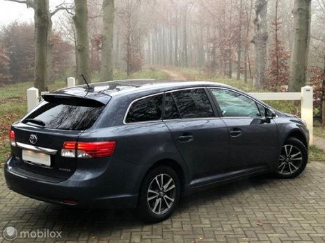 Toyota Avensis - 2.0 D-4D Business|RIJKL|HISTORIE BKND|PDC|NAV - 1