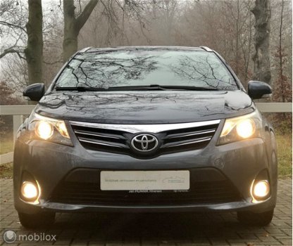 Toyota Avensis - 2.0 D-4D Business|RIJKL|HISTORIE BKND|PDC|NAV - 1