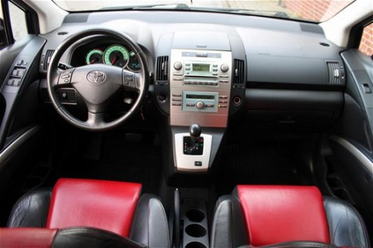 Toyota Corolla Verso - 1.8 16v VVT-i Linea Sol Automaat | Leder - 1